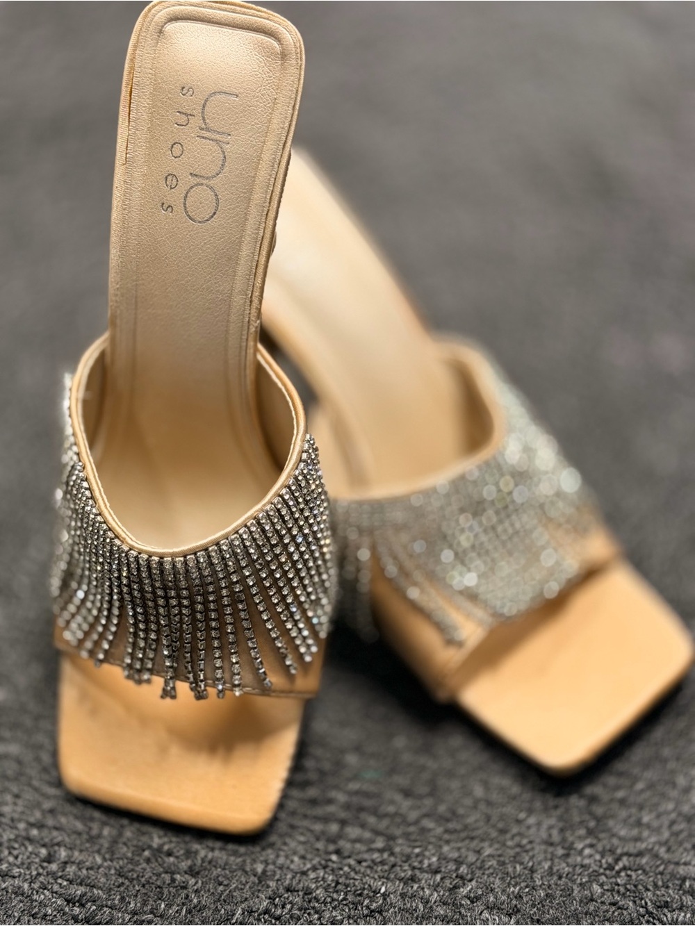 UNO Shoes Size 40 Rhinestone Fringe Stiletto Mule Heels – Nude/Champagne